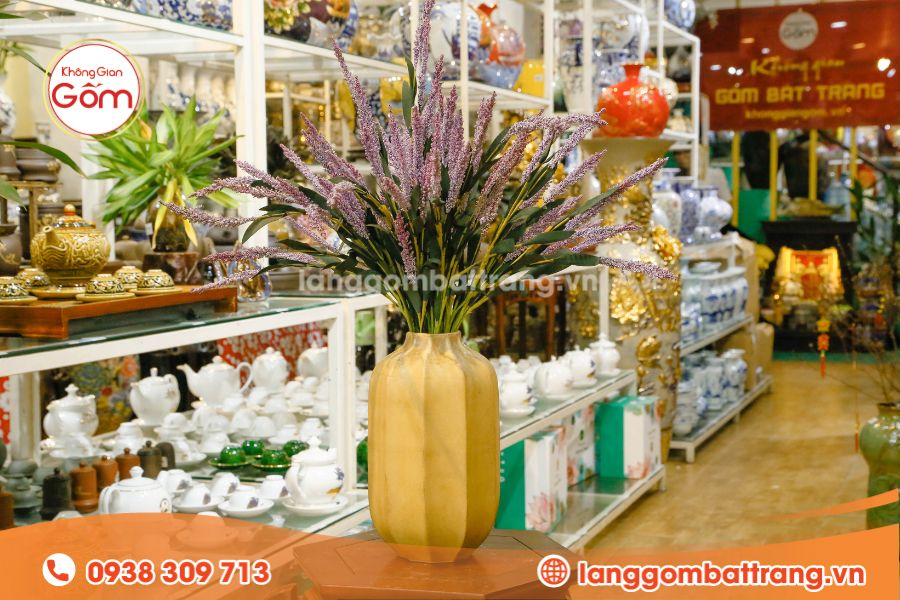 Bình cắm hoa dạng khía 