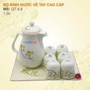 Ấm chén bát tràng in logo làm quà tặng cao cấp cho khách hàng năm 2019